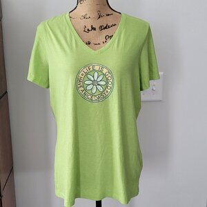 Ladies Life is Good Green V-Neck T-shirt  with Daisy  Large